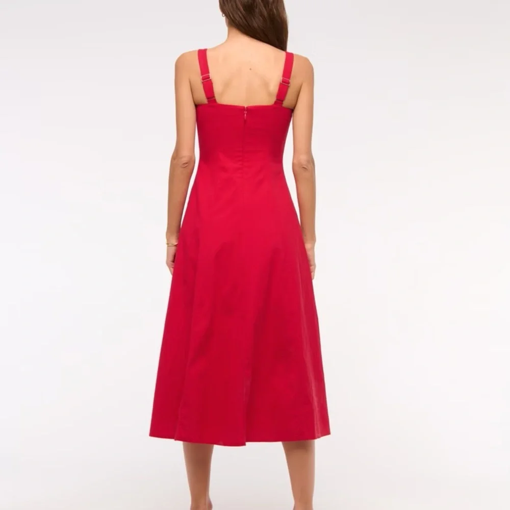 Mila Stretch Midi Dress - Picture 2 of 4